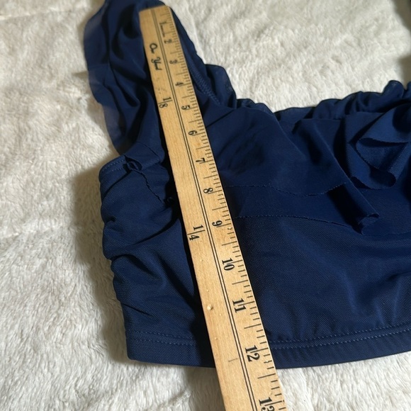Carmen Marc Valvo Women's Mesh Ruffle Midnight Blue Bikini Top size Medium NEW - Picture 8 of 16